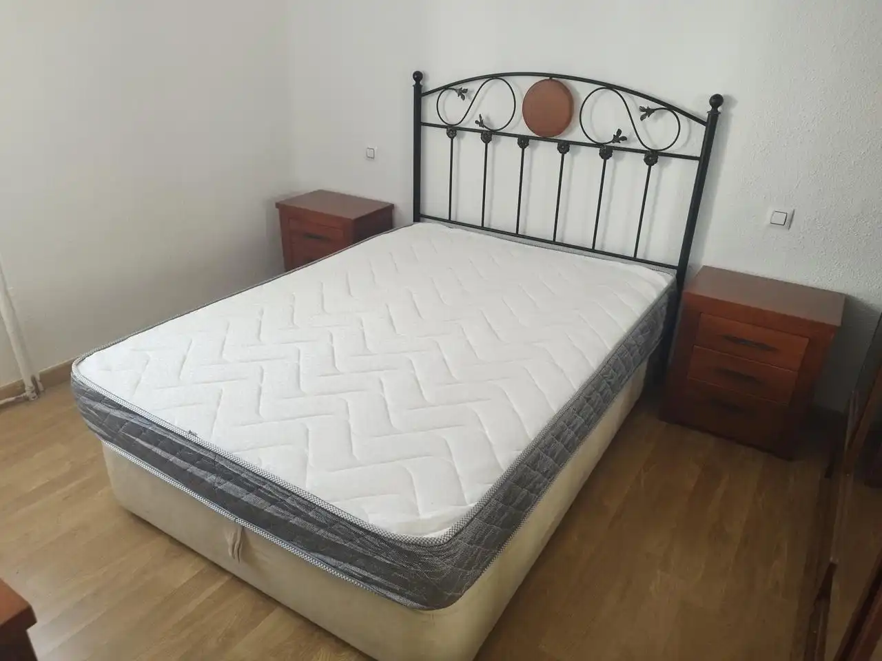 Piso de alquiler en Calderon De La Barca, Centro