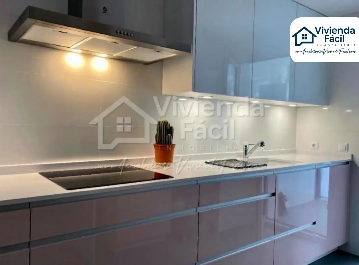 Cocina de Piso en venta en Rivas-Vaciamadrid con Aire acondicionado, Calefacción y Jardín privado