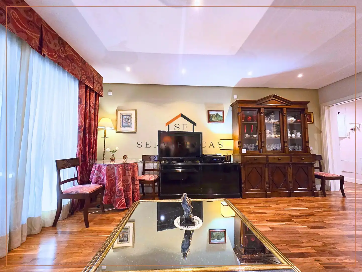 Sala d'estar de Pis en venda en Las Rozas de Madrid amb Calefacció, Terrassa i Traster
