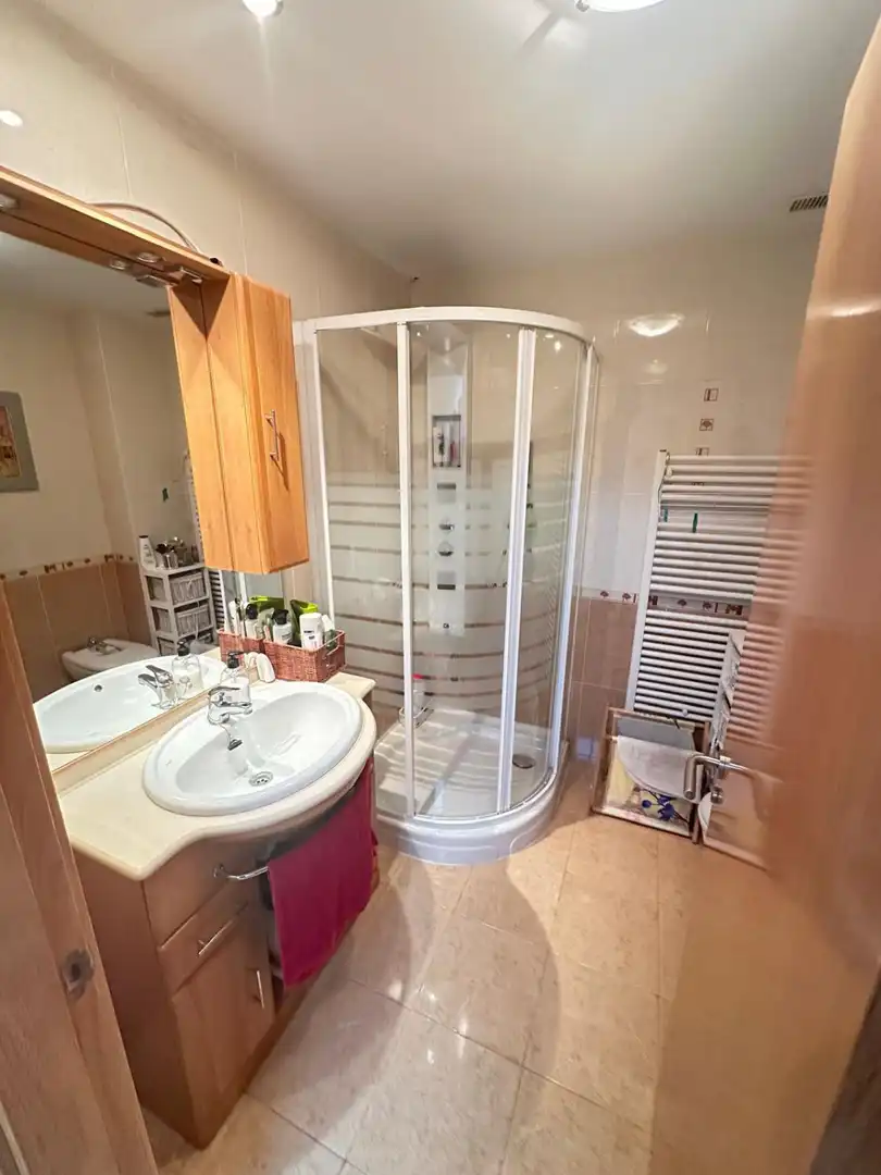 Bathroom of Houses for sale in Salamanca  with Air Conditioner, Heating and Terrace