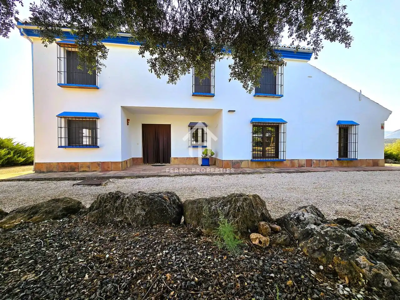 Chalet con jardín en venta en Calle Puerto los Claveles, imagen 2