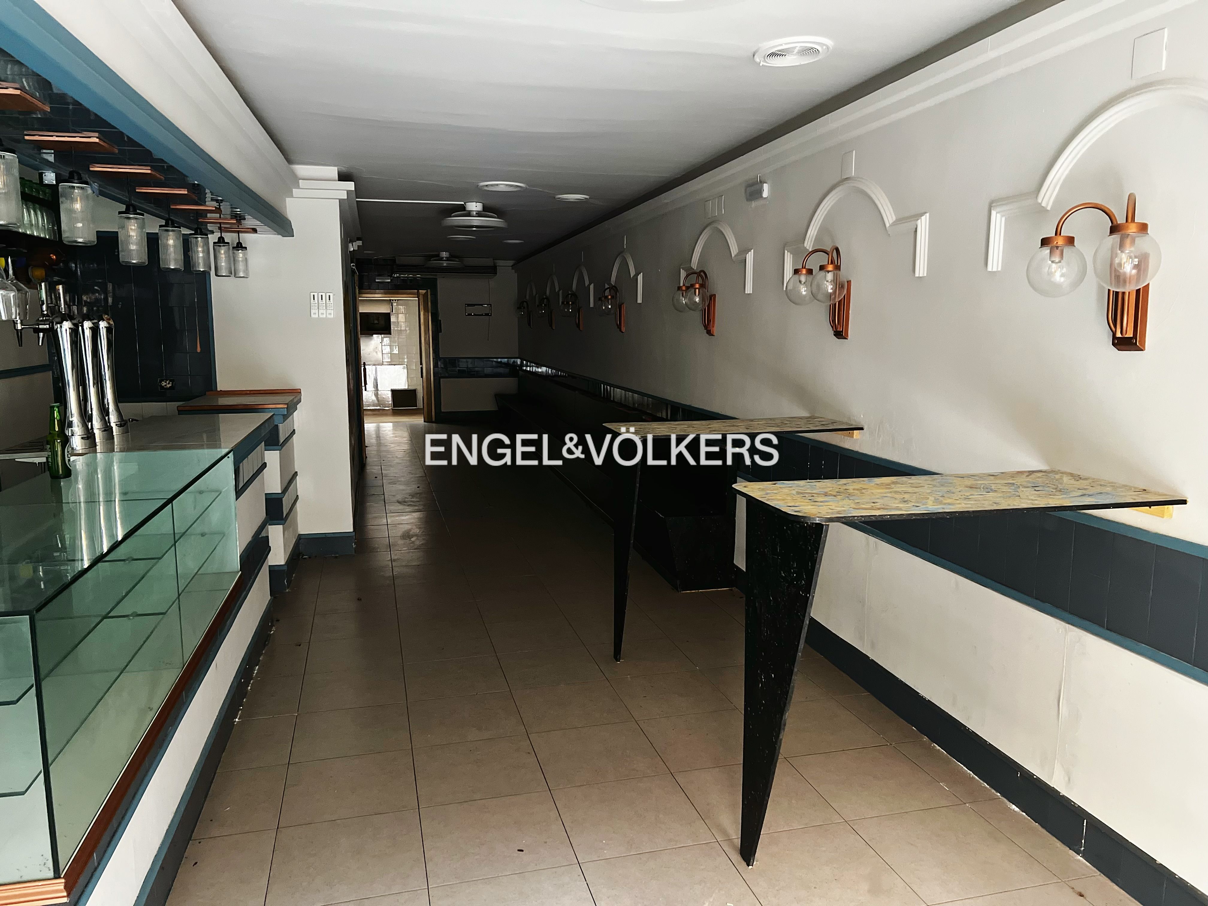 Premises for sale in  Tarragona Capital