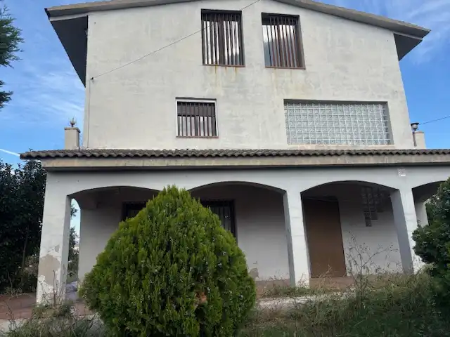 House with garden for sale in Carrer del Romaní