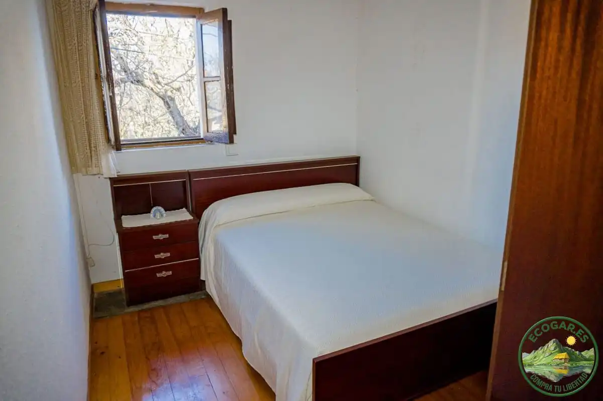 Habitación de Casa o chalet en venta en Villafranca del Bierzo con Jardín privado, Parquet y Terraza
