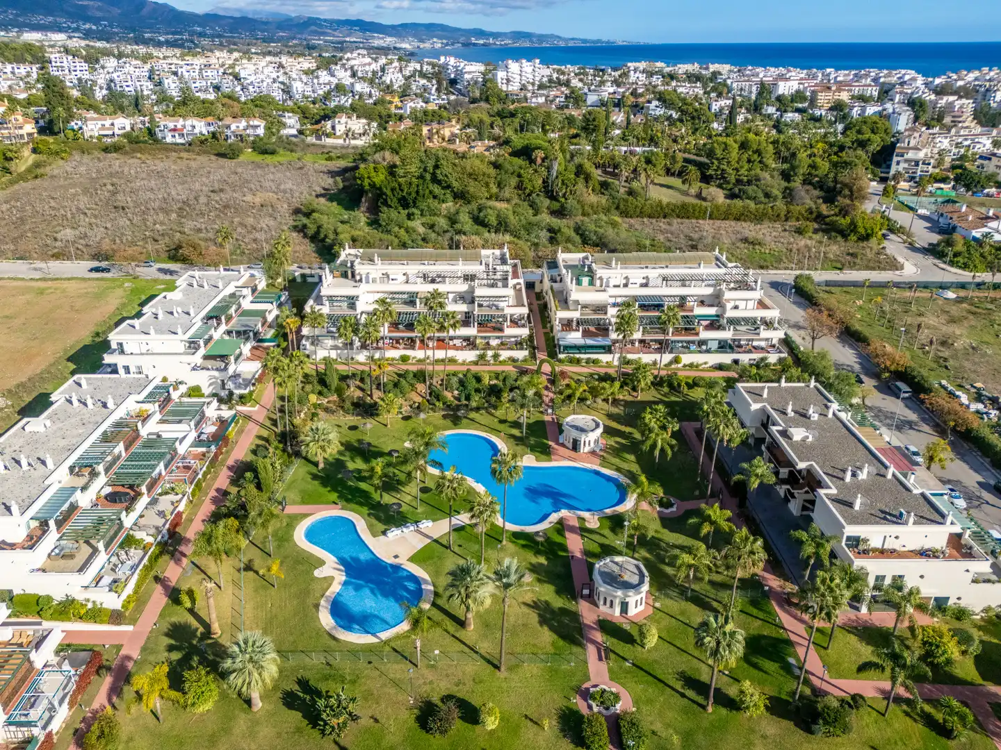 Wohnung mit Aufzug zum Verkauf in Nueva Andalucía, imagen 29