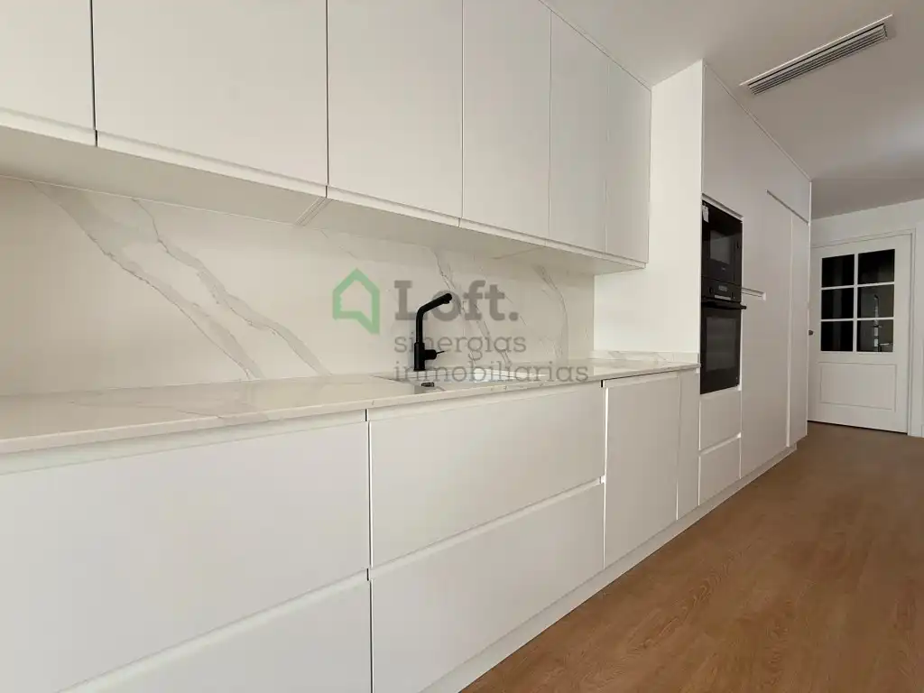 Cocina de Piso en venta en Badajoz con Aire acondicionado y Calefacción
