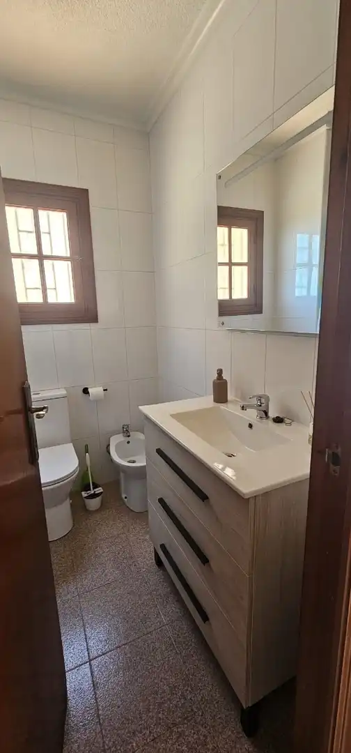 Badezimmer von Wohnungen zur Miete in Santa Pola mit Klimaanlage, Heizung und Terrasse