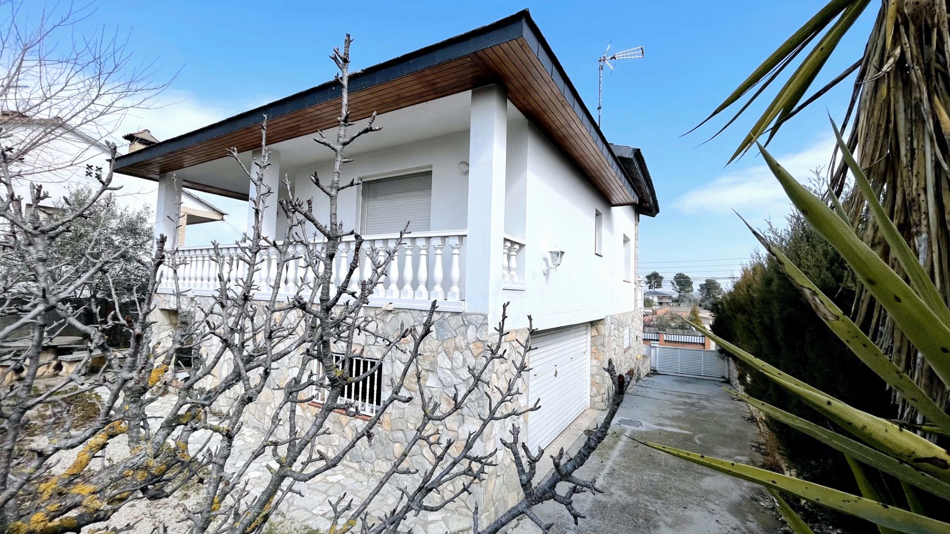 Vista exterior de Casa o xalet en venda en Piera amb Aire condicionat, Calefacció i Jardí privat