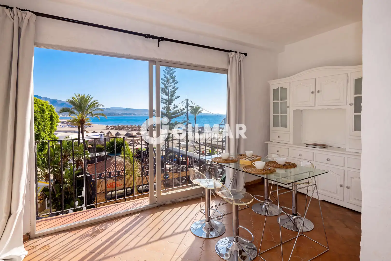 Flat with terrace for sale in Nueva Andalucía, imagen 5
