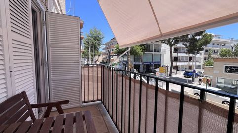Luminoso apartamento renovado con terrazas en el centro de Cala Millor