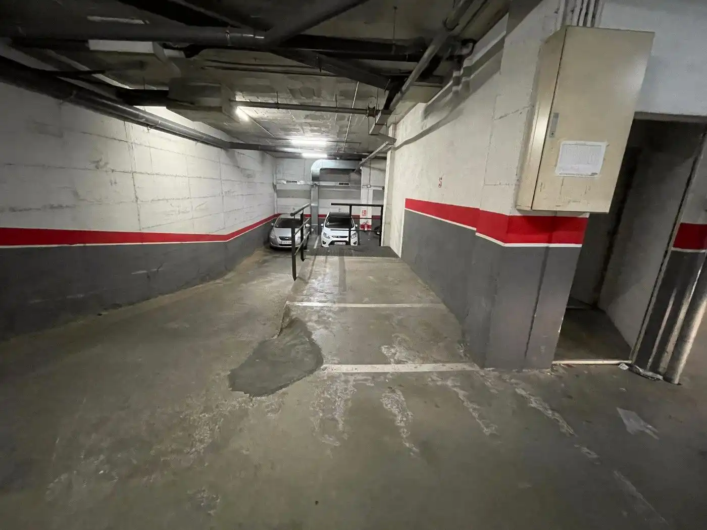 Einzelparkplatz zum Verkauf in Carrer de Cervantes 215, imagen 5