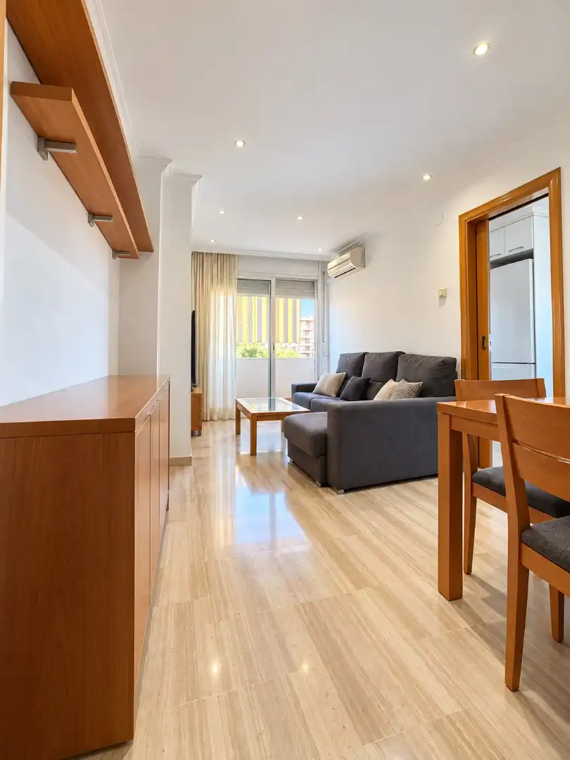 Flat with terrace for sale in Avinguda de la Verge de Montserrat 74, imagen 3
