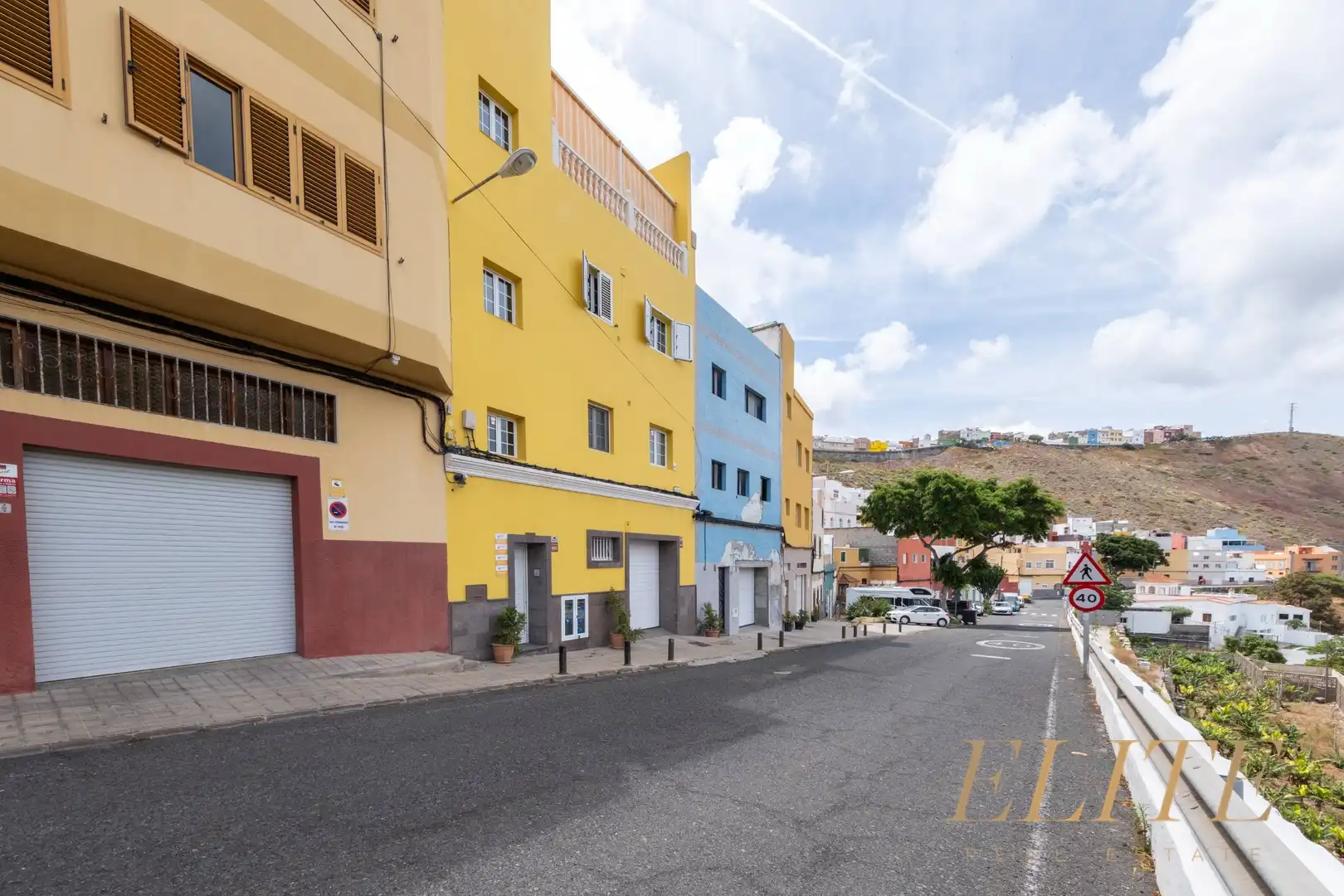 Vista exterior de Edifici en venda en Las Palmas de Gran Canaria