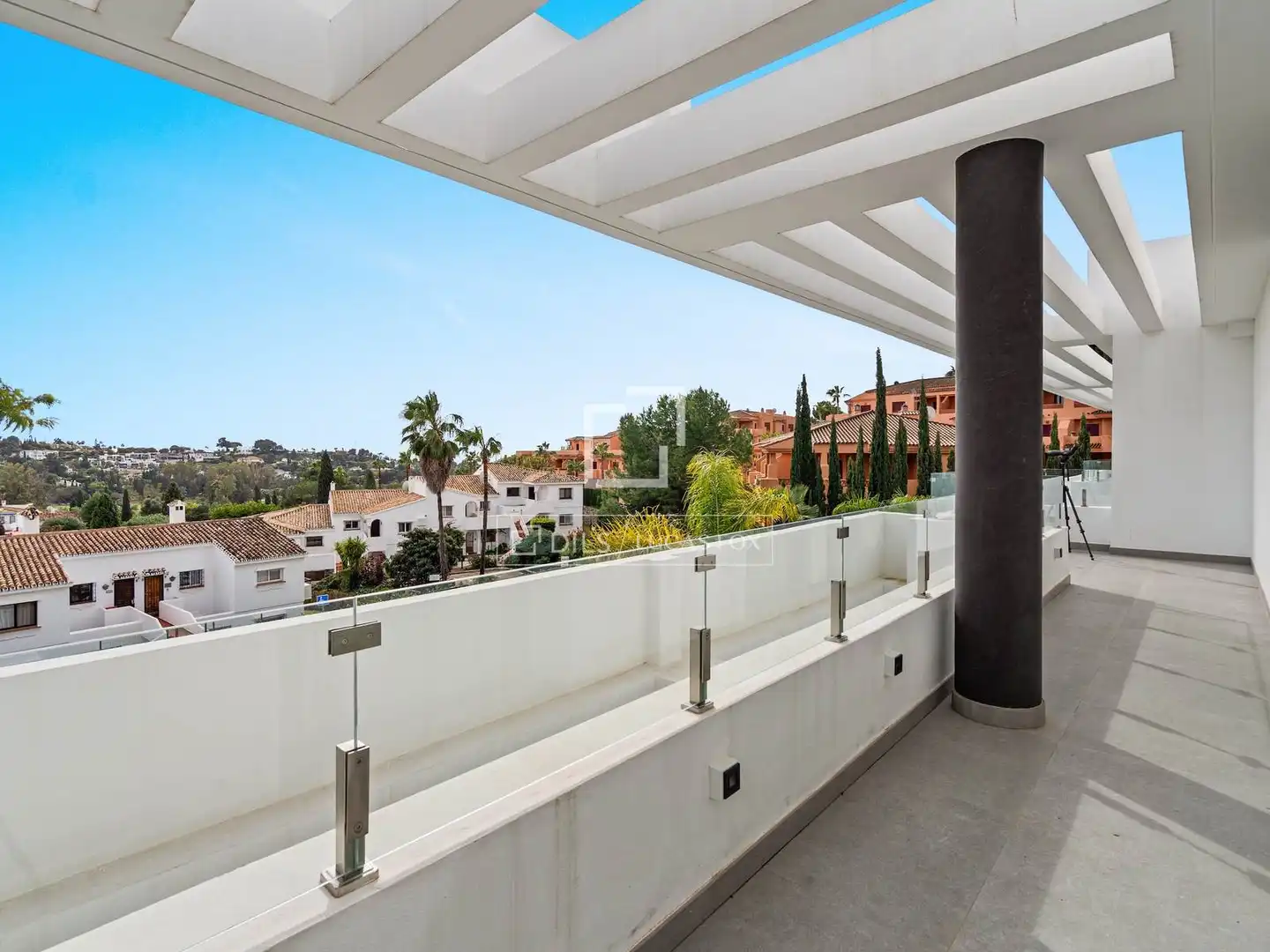 Terrace of Houses for sale in Benahavís  with Air Conditioner, Heating and Private garden