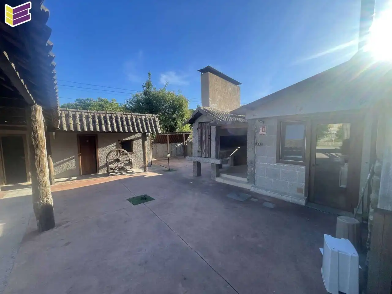 Vista exterior de Local en venda en Tui amb Aire condicionat i Alarma