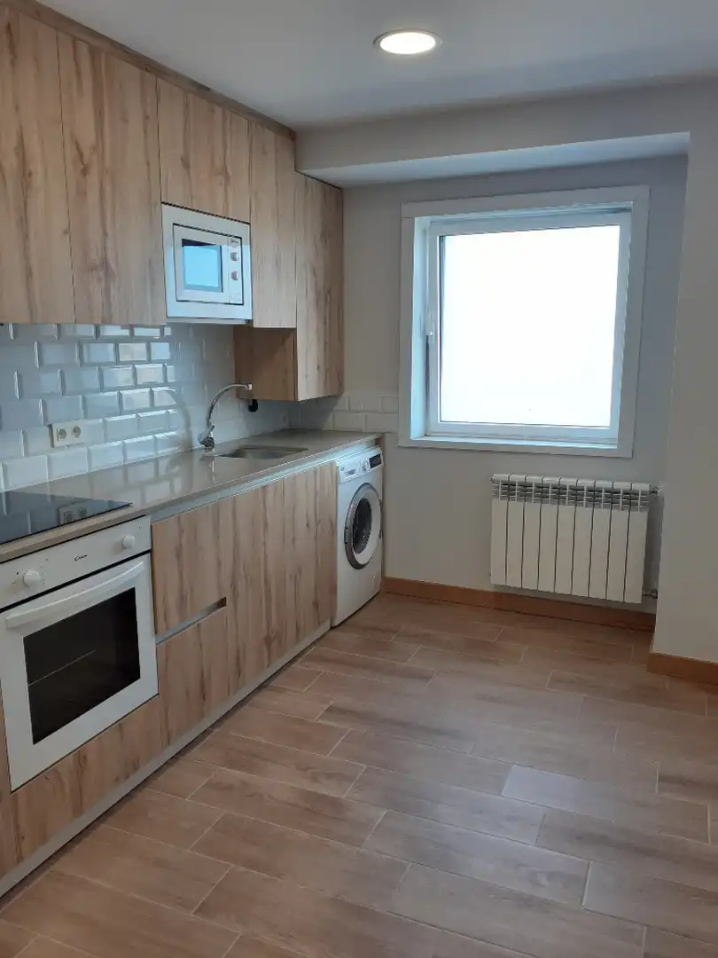 Flat for rent in Gijón - SUBIDA DEL CERRO, 10, Cimadevilla