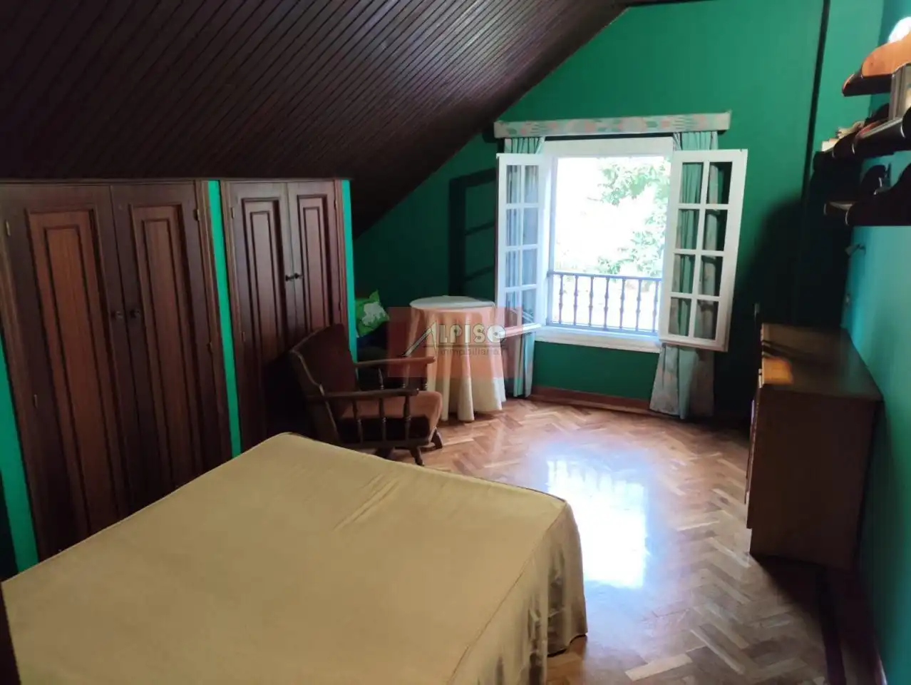 Dormitori de Casa o xalet en venda en Punxín amb Calefacció i Jardí privat
