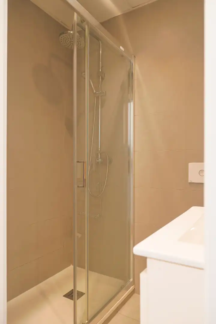 Apartment with lift for sale in Avenida de la Emperatriz Isabel, imagen 10
