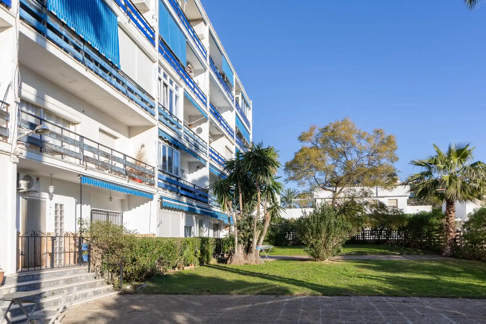 Vista exterior de Apartamento en venta en Torremolinos con Jardín privado, Terraza y Piscina comunitaria