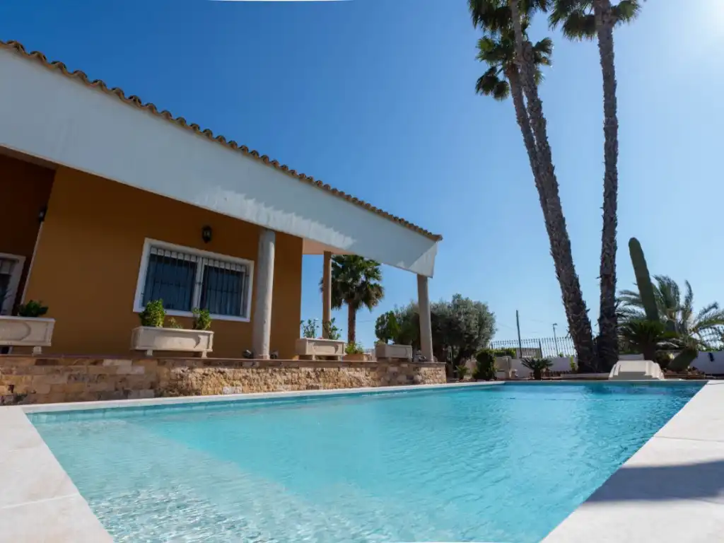 Casa o xalet en venda a Calle Cmo Fabregat, Desamparados - Hurchillo - Torremendo