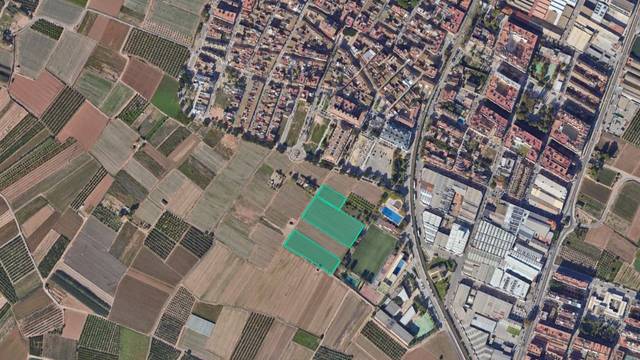 Terreno en Venta en Parque Urbano en Foios