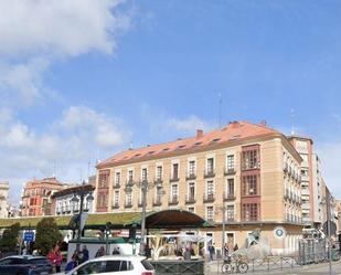 Exterior view of Flat to rent in Valladolid Capital  with Air Conditioner