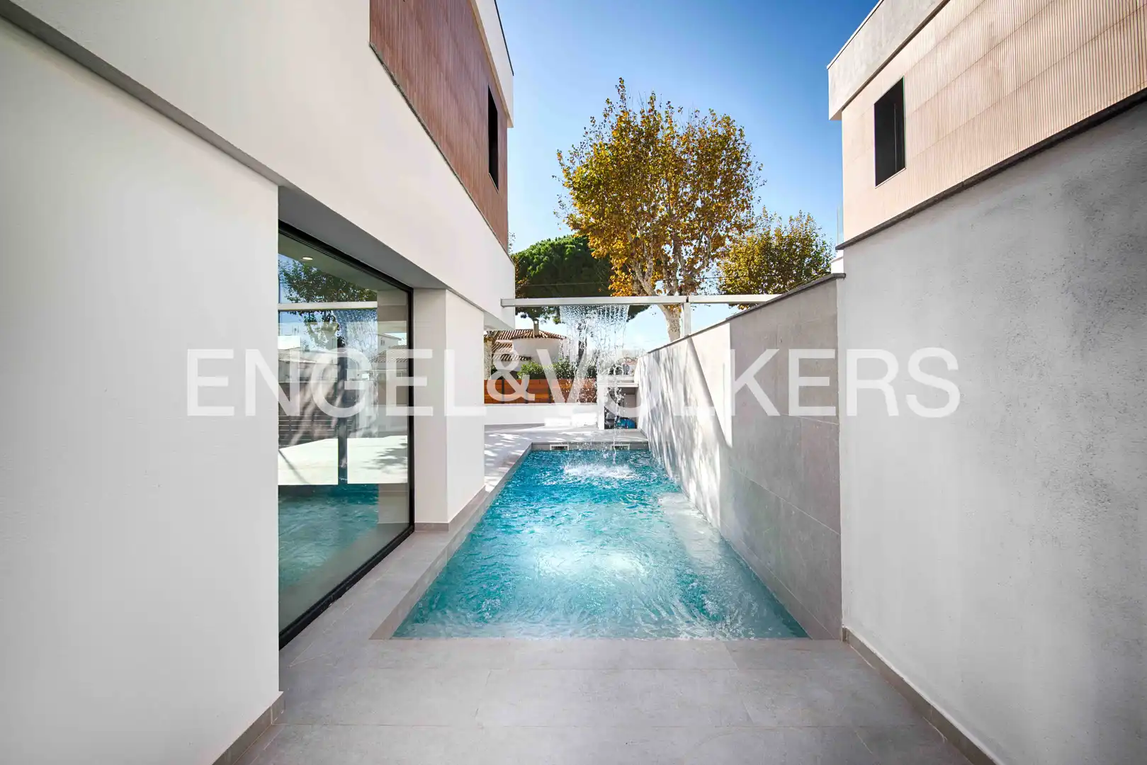 Terraced house with terrace for sale in Carrer Requesens, imagen 7