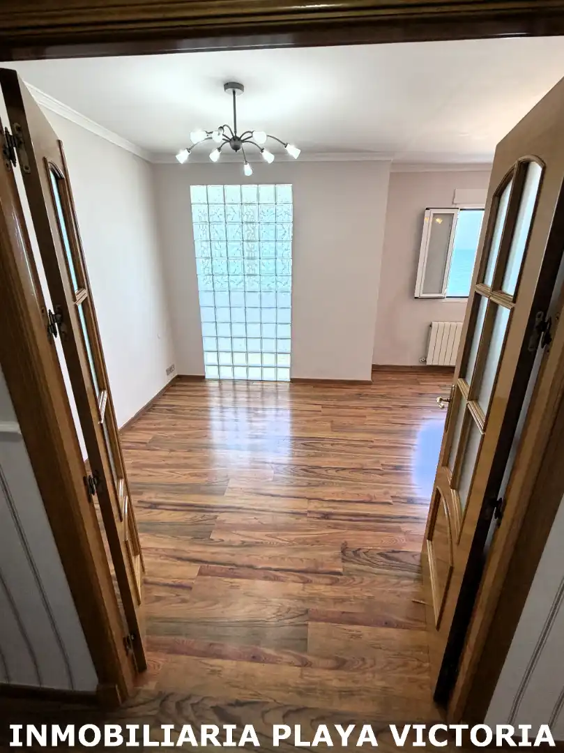 Flat with terrace for sale in Avenida Amílcar Barca, imagen 8
