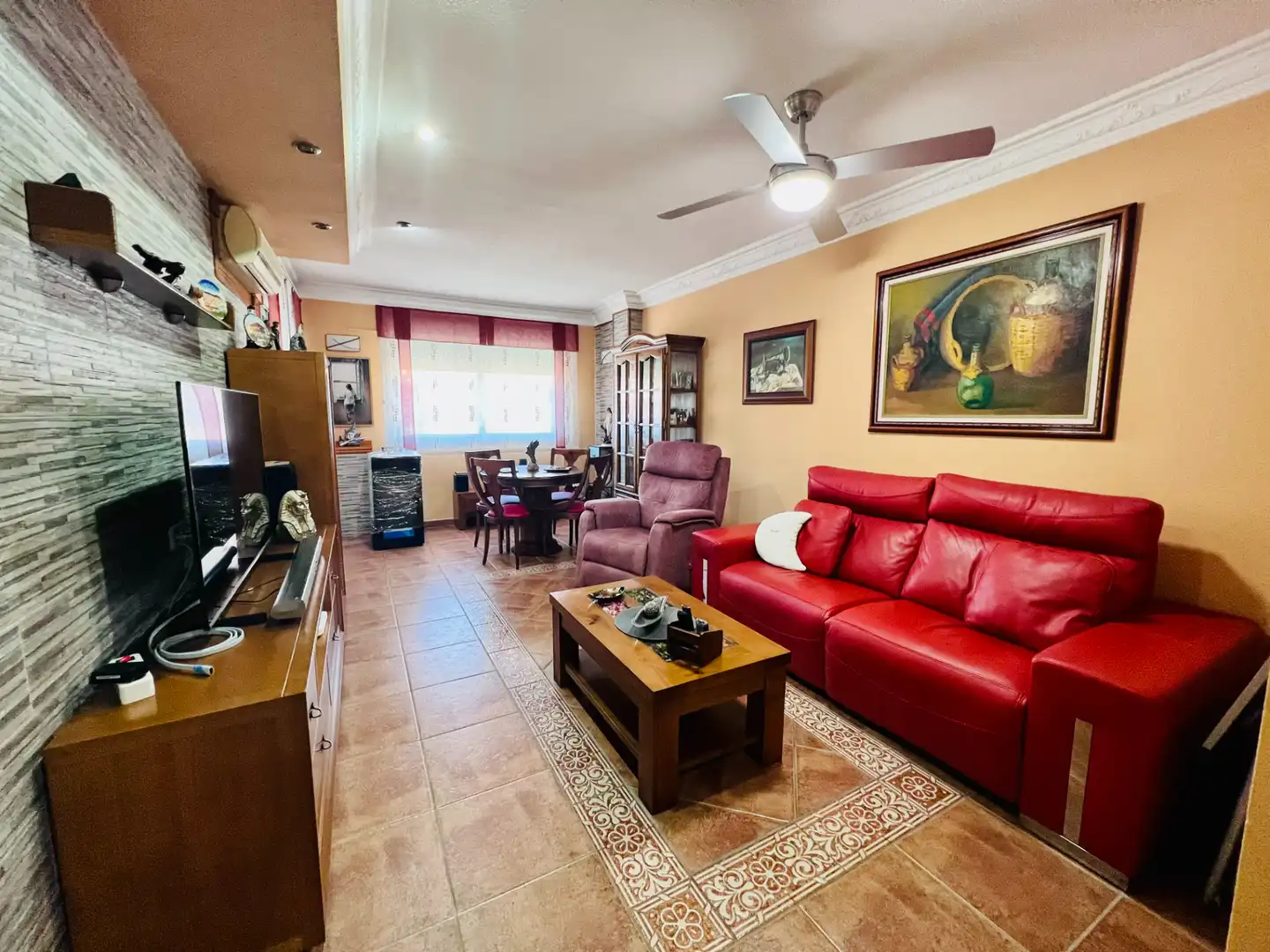 Sala de estar de Piso en venta en Petrer con Calefacción y Balcón