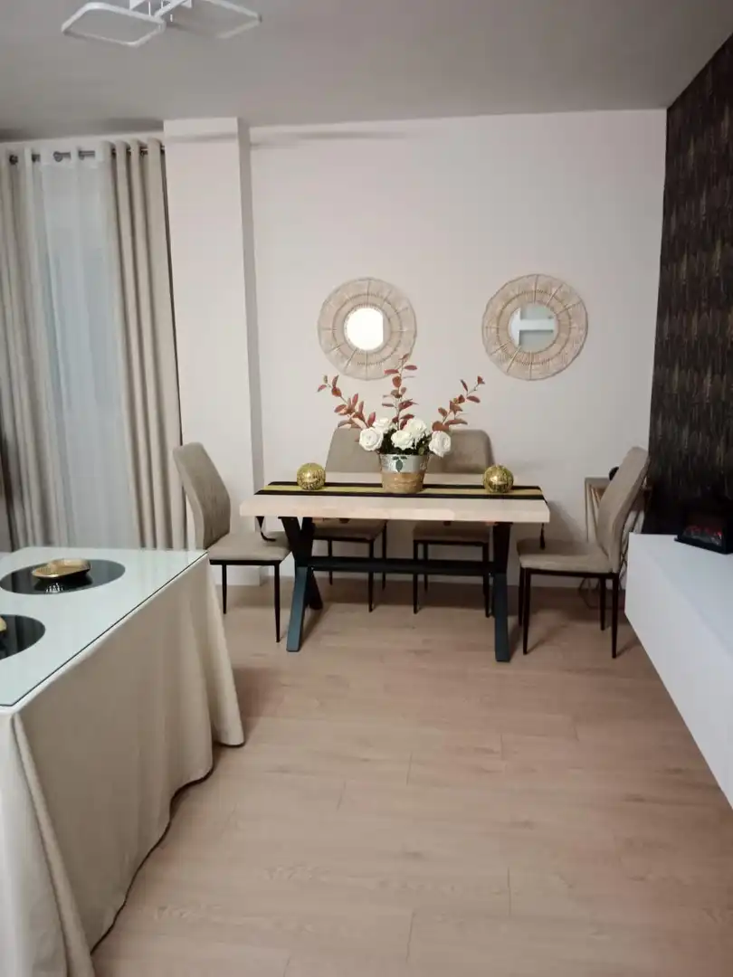 Comedor de Piso en venta en Mérida con Terraza y Amueblado