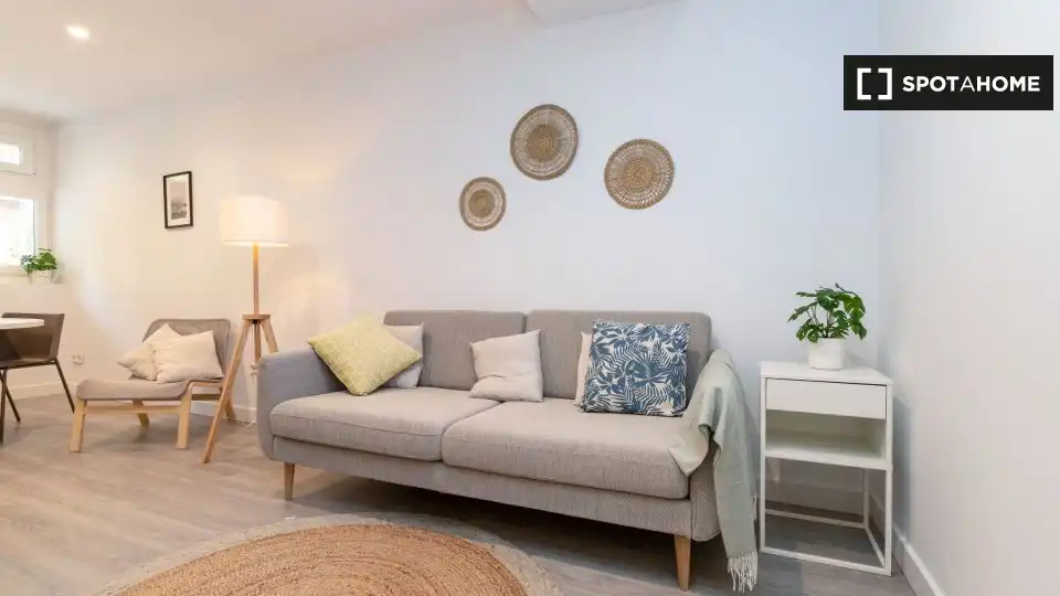 Appartamento con terrazza in affitto a Eixample, imagen 2