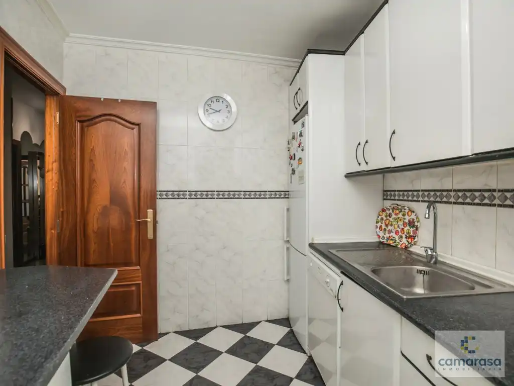 Cocina de Piso en venta en Ávila con Calefacción