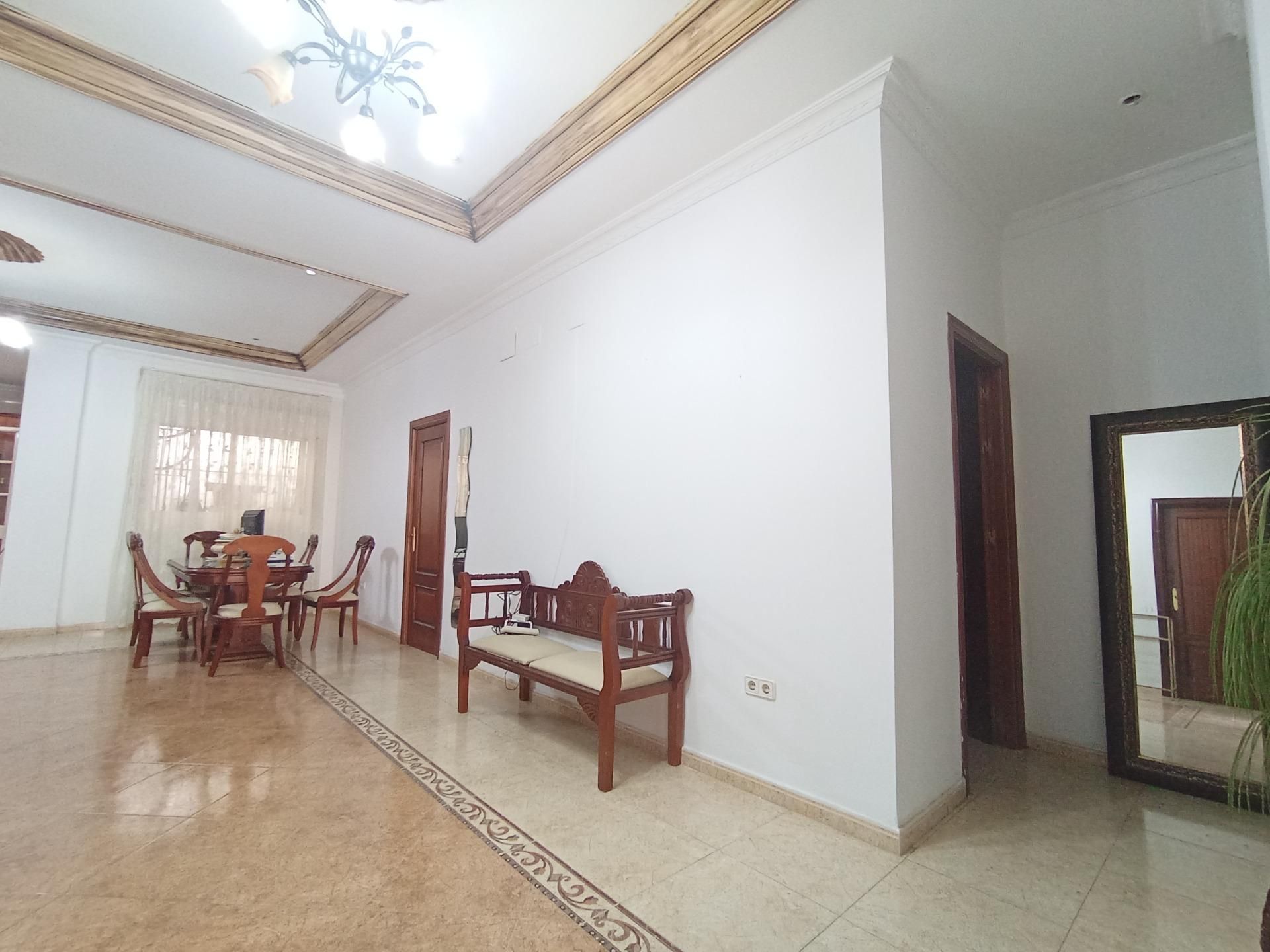 Casa o xalet en venda en Dos Hermanas amb Aire condicionat, Terrassa i Traster