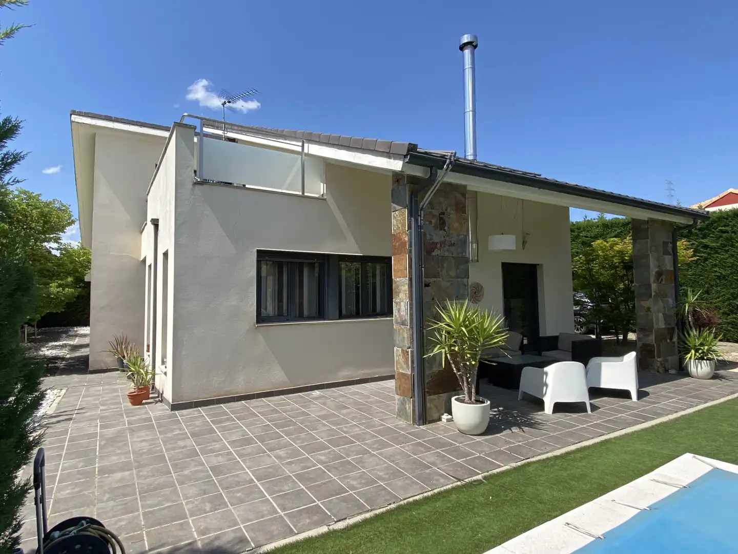 Exterior view of Houses for sale in Arroyo de la Encomienda  with Air Conditioner, Heating and Private garden