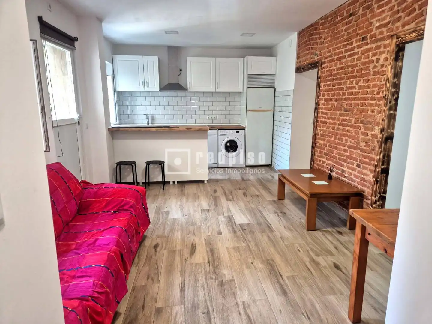 Habitación de Local en venta en  Madrid Capital con Terraza