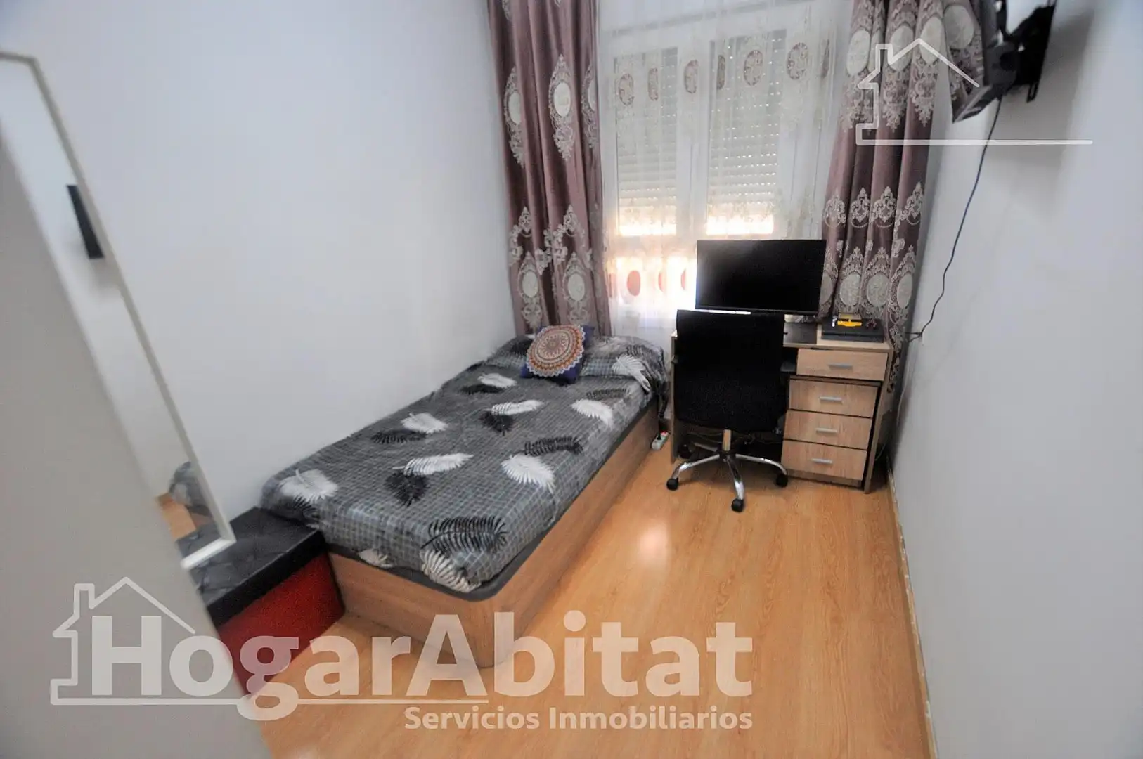 Habitación de Piso en venta en Xirivella con Aire acondicionado, Calefacción y Trastero
