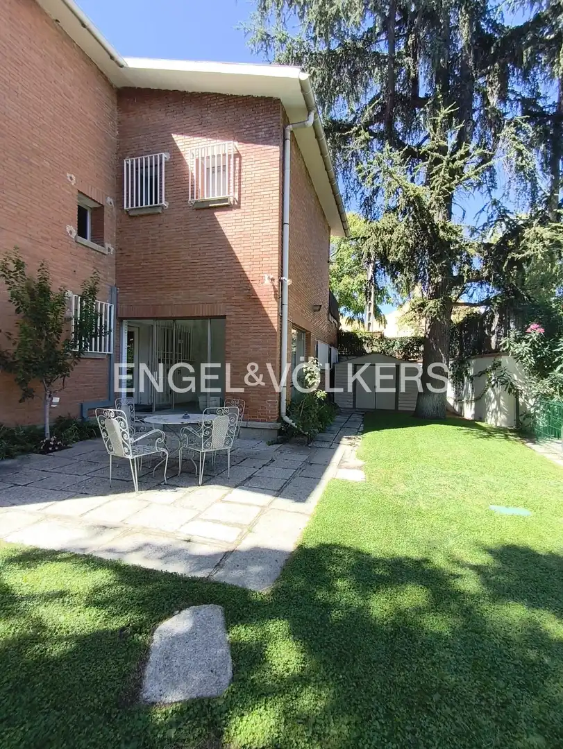 Terrace of Houses for rent in Madrid  with Air Conditioner, Heating and Private garden