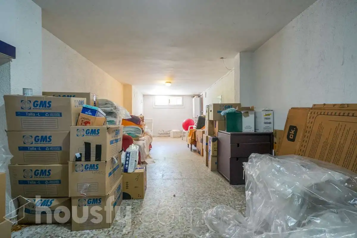 Houses for sale in Madrid  with Air Conditioner, Heating and Private garden