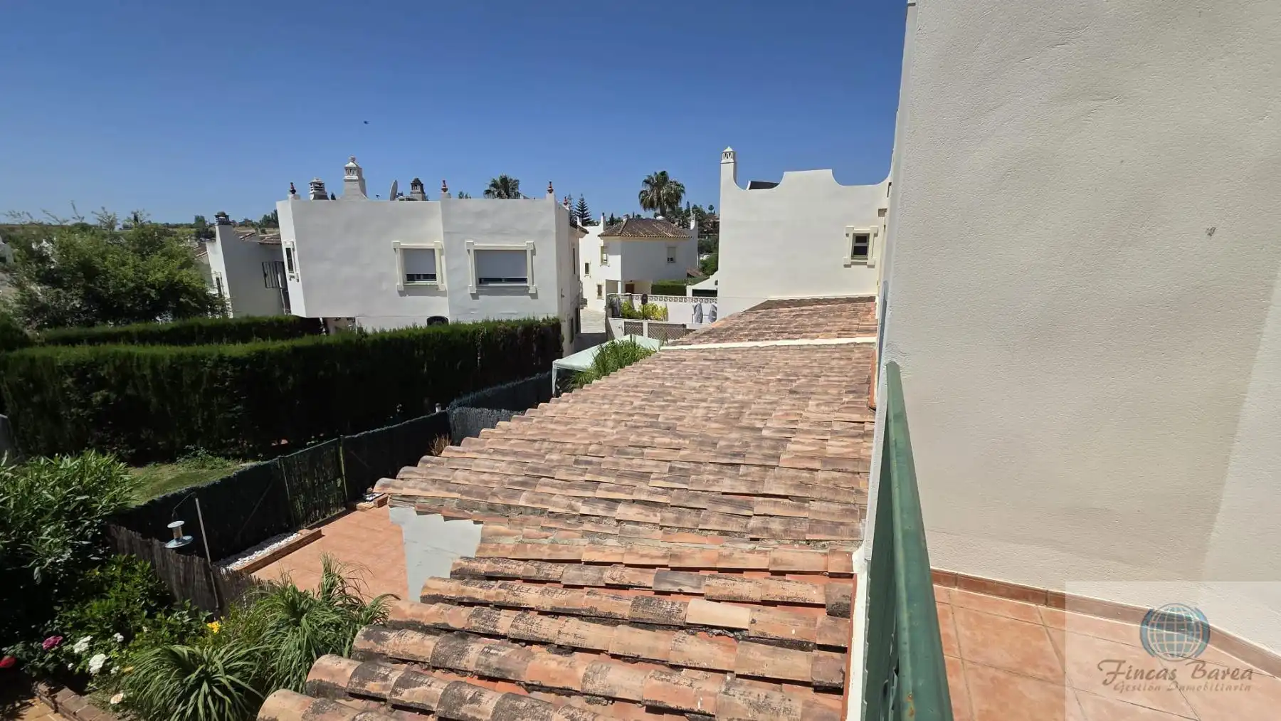 Vista exterior de Casa o xalet en venda en Mijas amb Aire condicionat, Terrassa i Traster