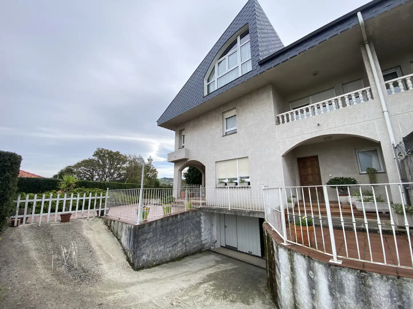 Exterior view of Detached homes for sale in Torrelavega   with Heating, Private garden and Parquet flooring
