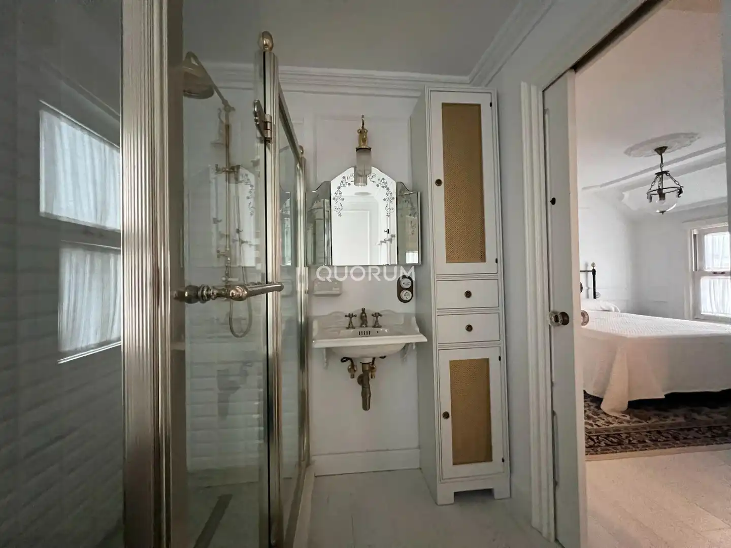 Baño de Piso de alquiler en Bilbao  con Calefacción, Terraza y Amueblado