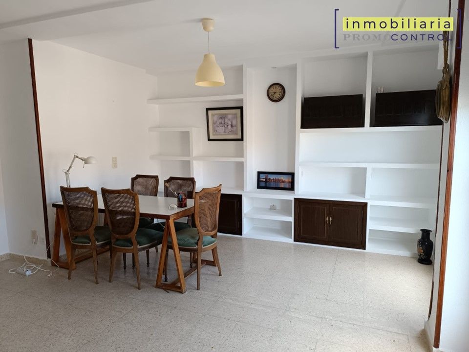 Comedor de Piso en venta en San Mateo de Gállego con Calefacción, Amueblado y Horno
