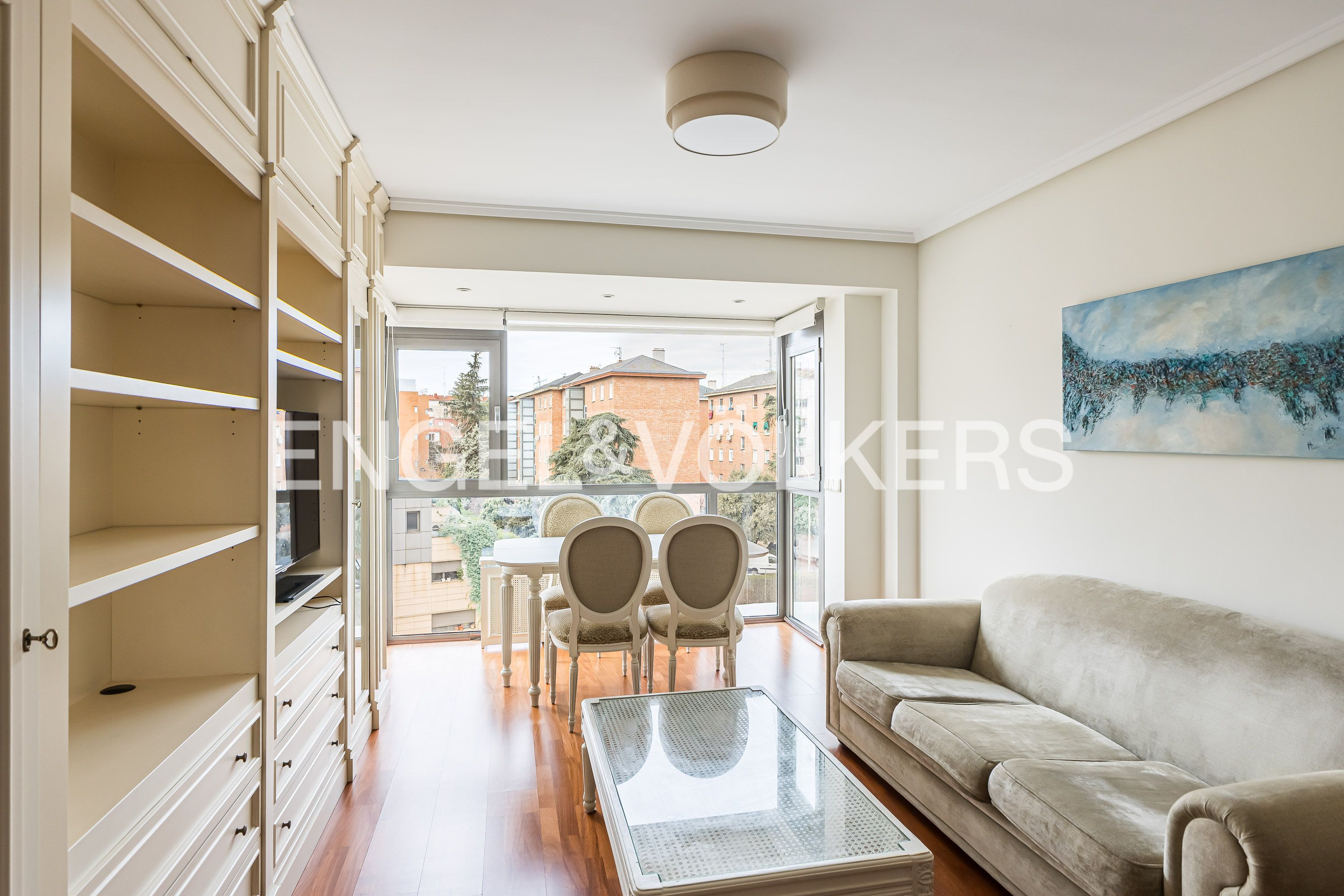 Living room of Apartment to rent in  Madrid Capital  with Air Conditioner, Heating and Storage room