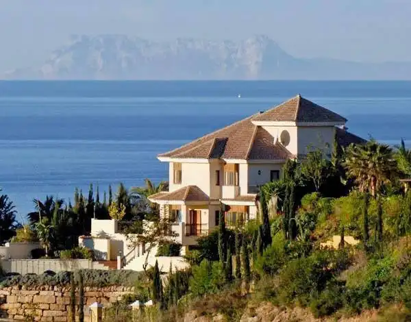 Maison avec piscine à vendre à Las Chapas - El Rosario