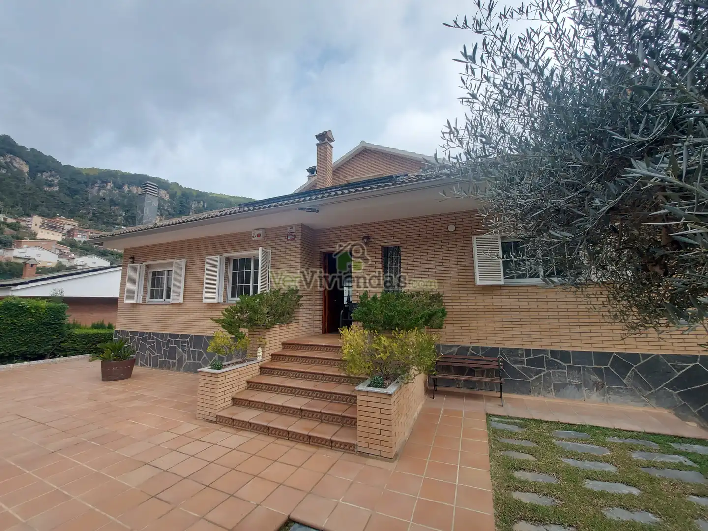 Vista exterior de Casa o chalet en venta en Vallirana con Calefacción, Jardín privado y Terraza