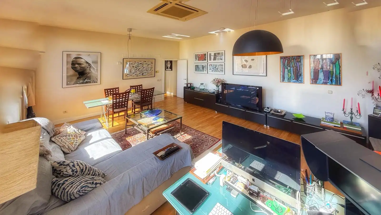 Living room of Duplexes for sale in Madrid  with Air Conditioner, Heating and Parquet flooring
