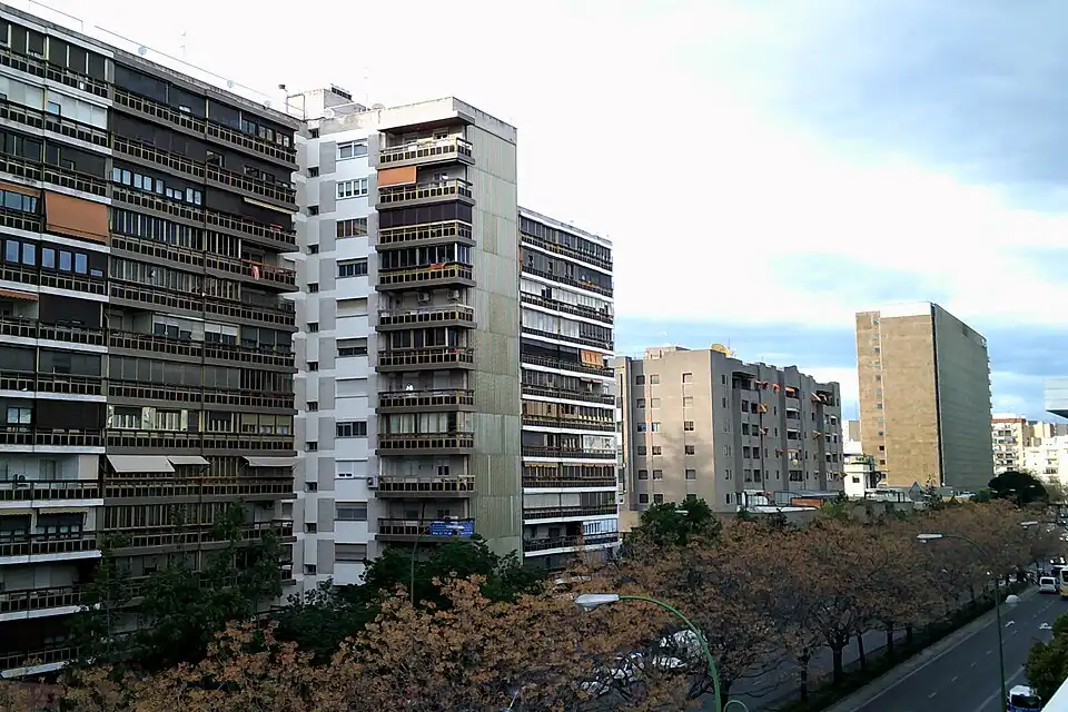 Exterior view of Flat for sale in  Sevilla Capital  with Air Conditioner, Storage room and Balcony
