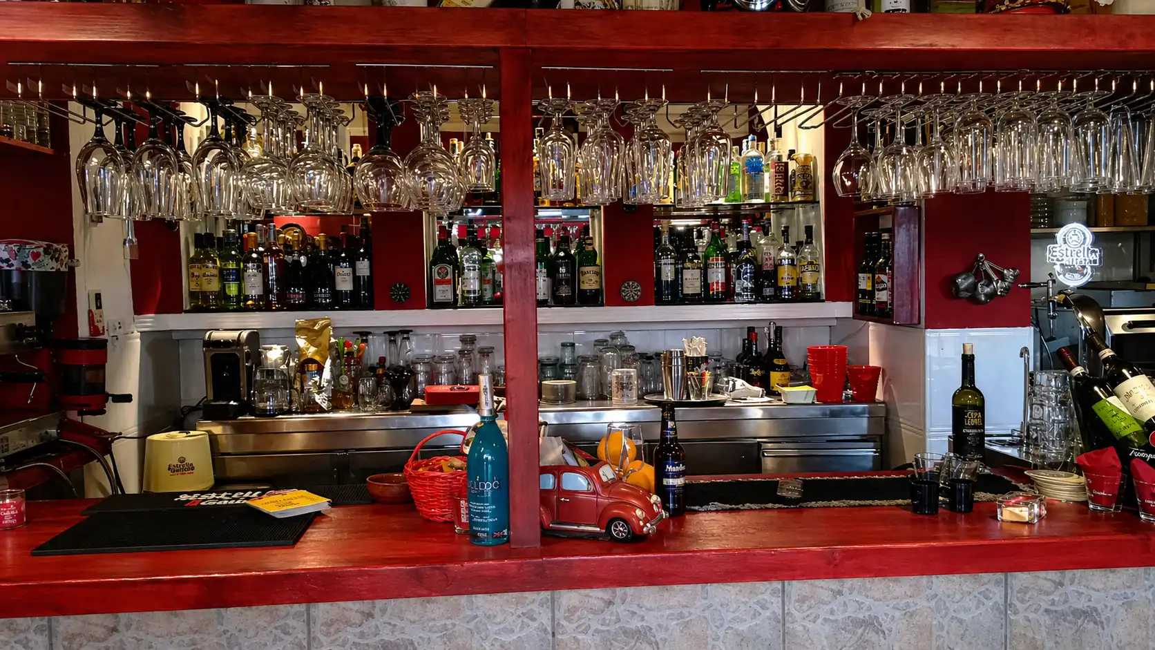 Local comercial en traspaso en Calle Medina Azahara, imagen 5