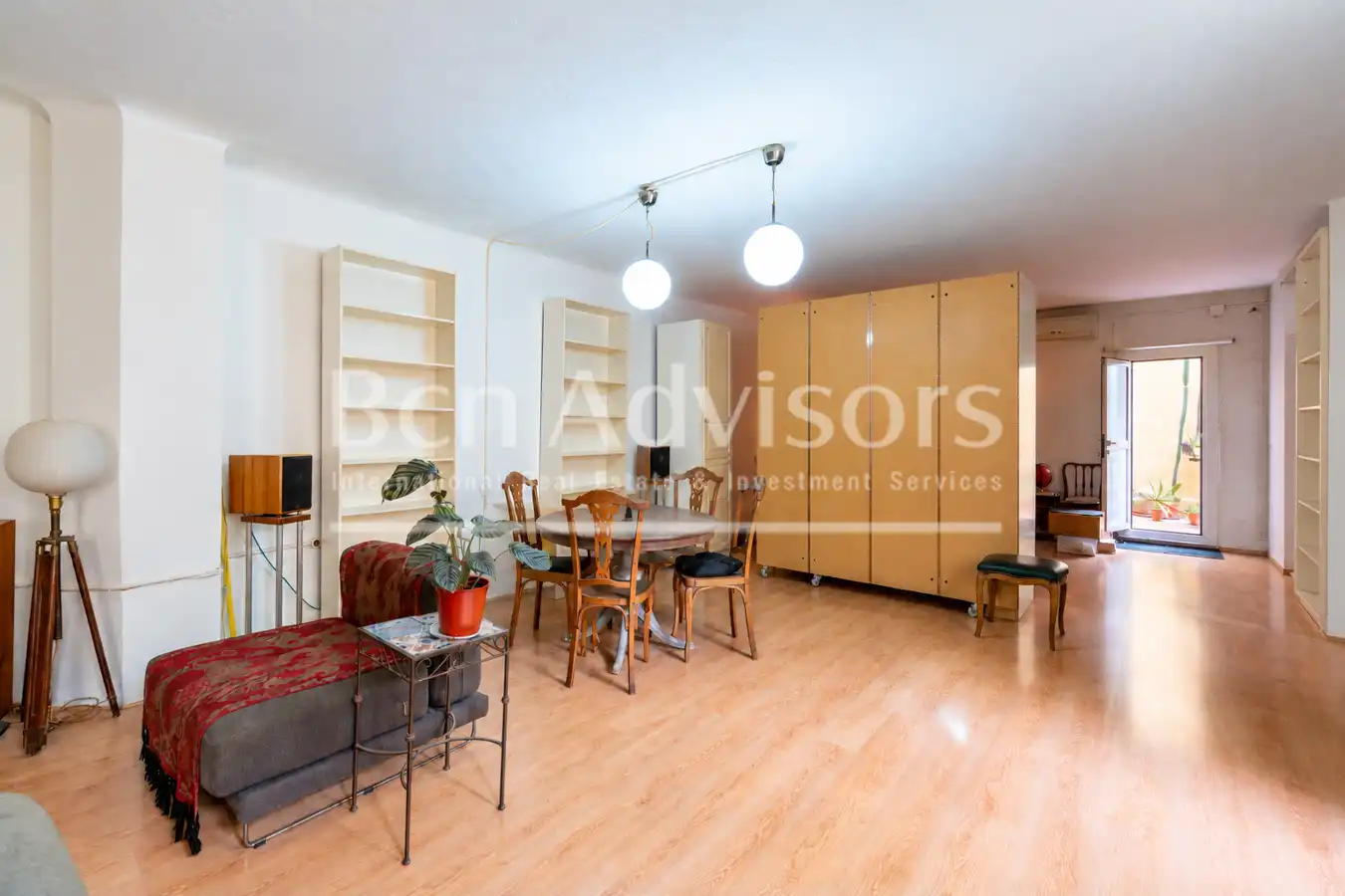 Appartamento con balcone in vendita a Carrer de Méndez Núñez, imagen 8