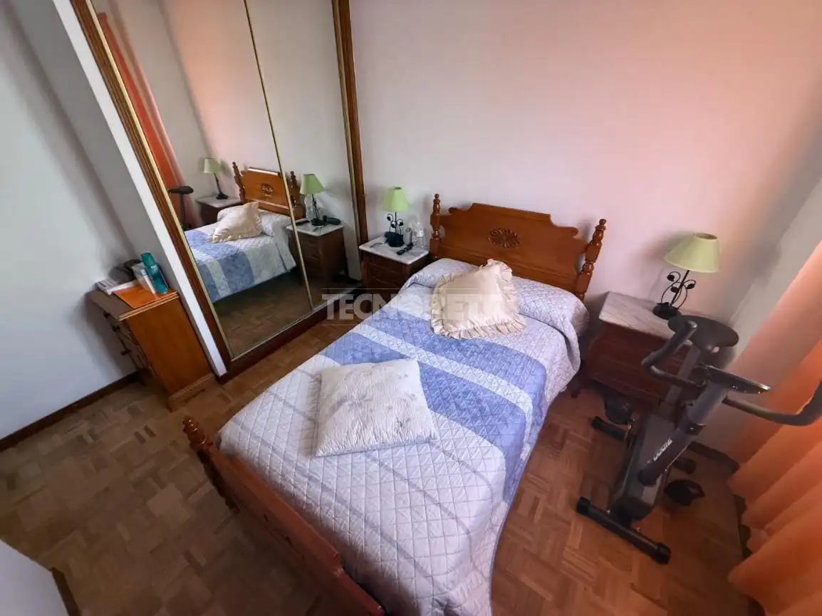 Habitación de Piso en venta en Guadalajara con Calefacción y Parquet